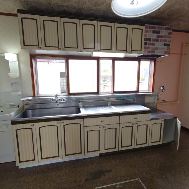 室蘭市白鳥台４丁目４１－７戸建のキッチン