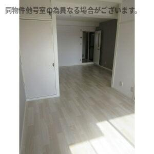 リアライズ若鶴の居間・リビング