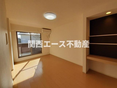 【居間・リビング】 | ユーアイ・ハイツ池田Ⅱ
