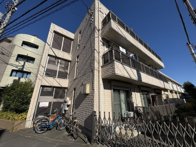 メゾンコンフォース中町