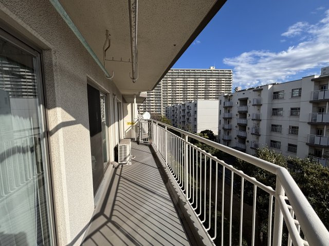 広々としたバルコニーです！