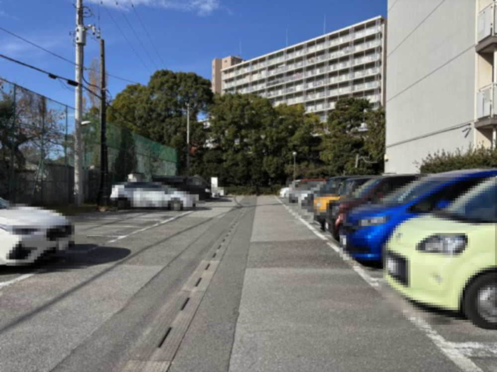 敷地内駐車場です！