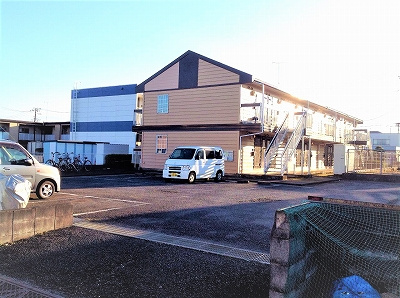 【駐車場】 | レオパレスプレステージ | 画像8