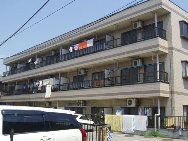 宮地コーポの外観