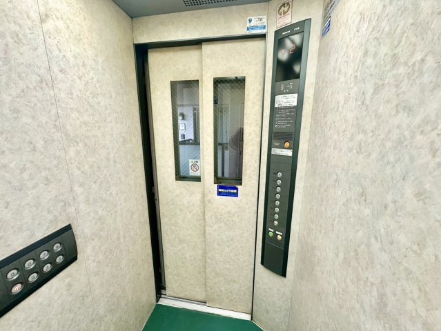 ライオンズガーデン東仙台のその他共用部分|エレベーター