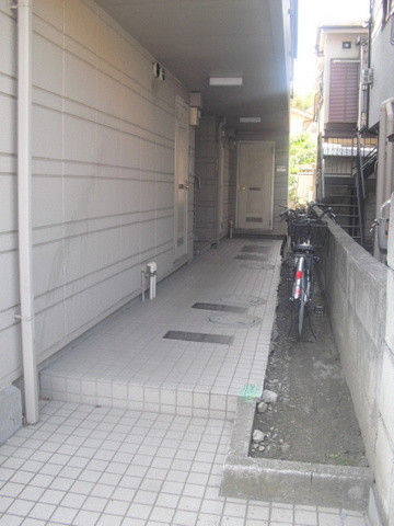 メゾン吉田のエントランス|エントランス