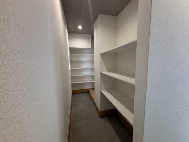 【玄関】 | 南区白藤4丁目 2号棟