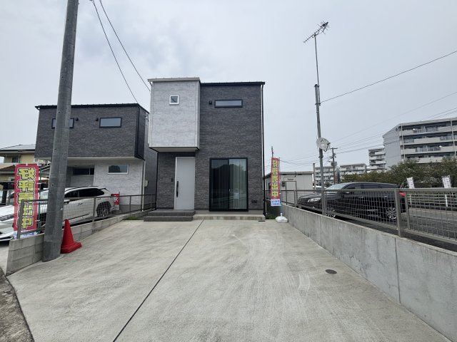 【駐車場】 | 南区白藤4丁目 2号棟