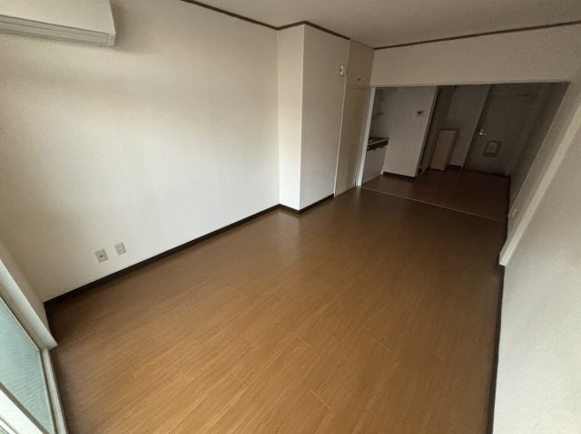 明原サンハイツの寝室