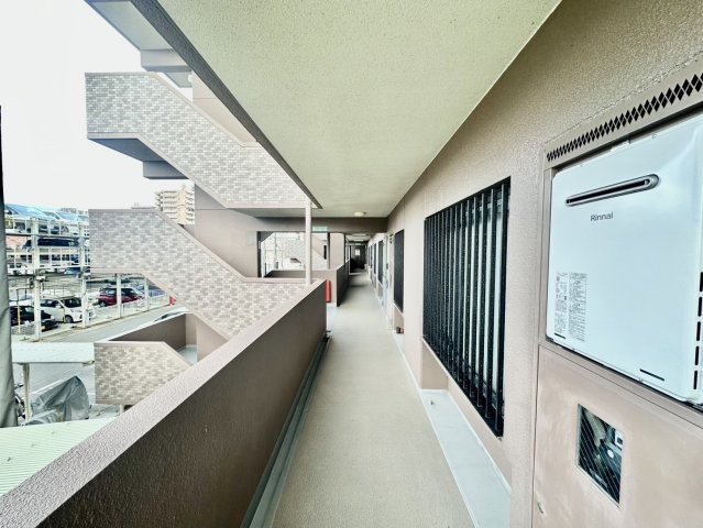 ネオハイツ大和の辻のその他共用部分|住戸階廊下