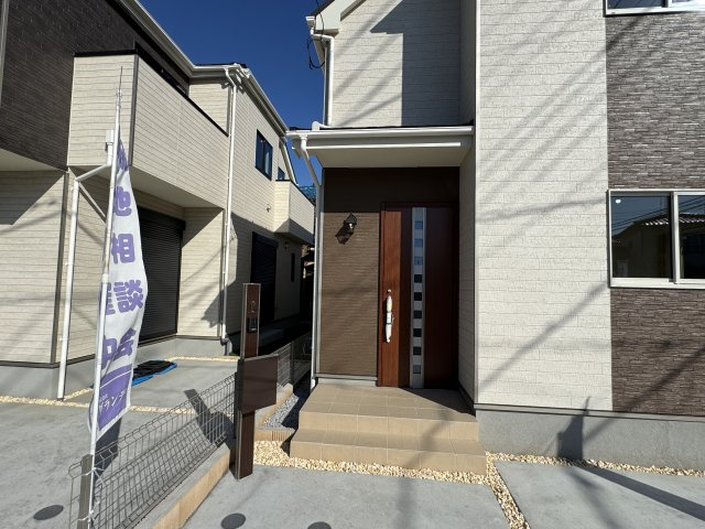 柏市豊住４丁目新築戸建【柏第八小学校：8分】のエントランス|エントランス・玄関ポーチ
