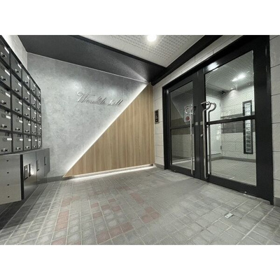 【エントランス】 | ウェルスヒル