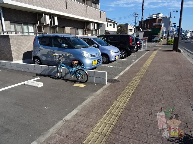 岩田ビル第３の駐車場