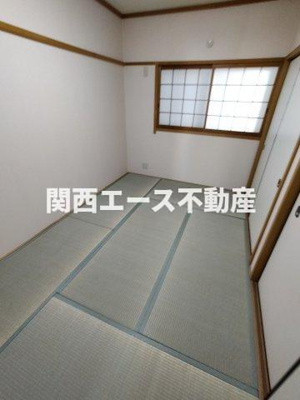 【寝室】 | 桜町貸家