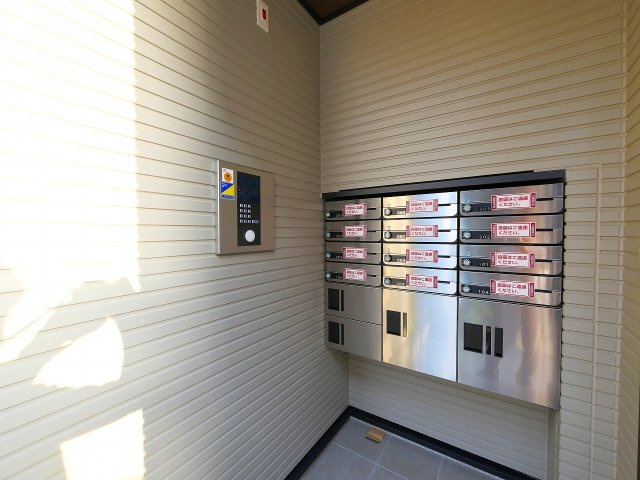 ヒカルサ奈良大森西サウスのエントランス|エントランスです