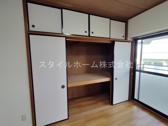 フィオーレ草間の収納