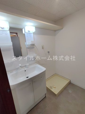 フィオーレ草間の洗面所