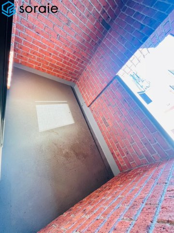 狭山市北入曽　中古未入居住宅　のバルコニー