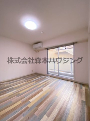 【洋室】 | 　ウェルネス三界 | 使い勝手のいい洋室です