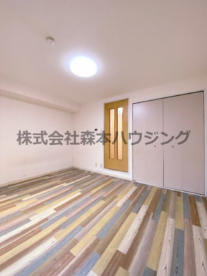 【洋室】 | 　ウェルネス三界 | ゆったりした洋室です