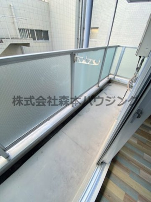 【バルコニー】 | 　ウェルネス三界 | 落ち着いた時間を過ごせるバルコニーです