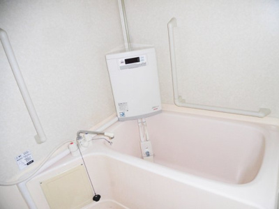 【浴室】 | 六高台サンハイツ B棟 | お風呂です