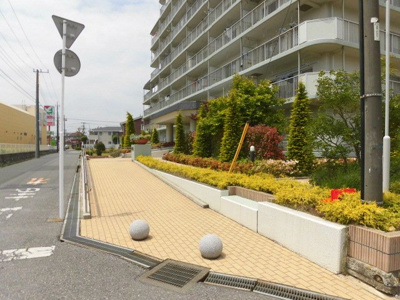 【外観】 | 六高台サンハイツ B棟 | 物件の外観です