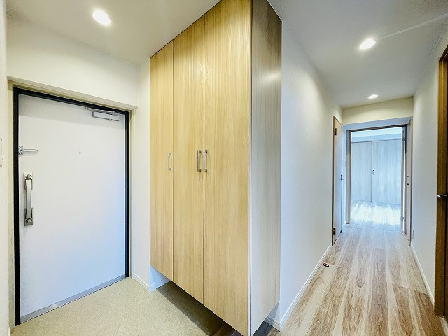 【玄関】 | 三愛シティライフ箱崎12