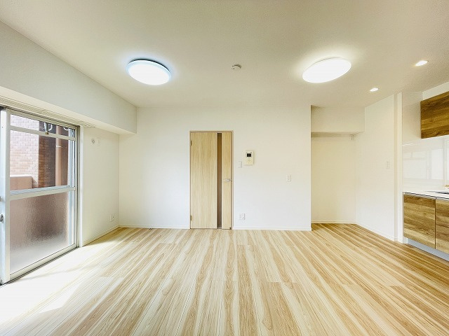 【居間・リビング】 | 三愛シティライフ箱崎12