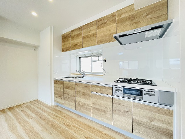 【キッチン】 | 三愛シティライフ箱崎12