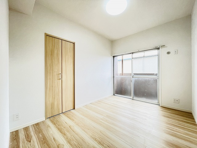 【洋室】 | 三愛シティライフ箱崎12