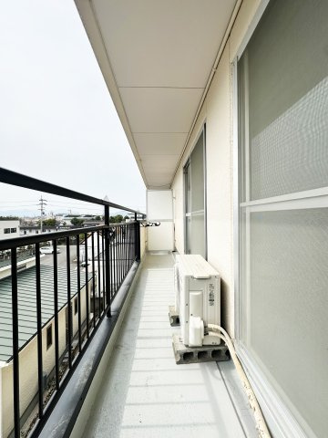 ロックバレー庄町のバルコニー|陽当たり良好なバルコニーです