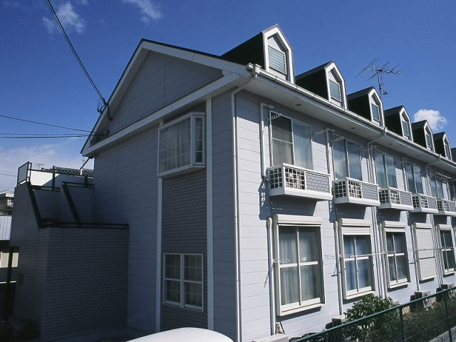 レオパレスＲＡＦＦＩＮＡＴＯⅡの外観|建物外観を気になさる方へ、見た目の良い物件です