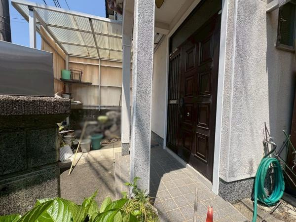 和歌山市紀三井寺　中古戸建の玄関