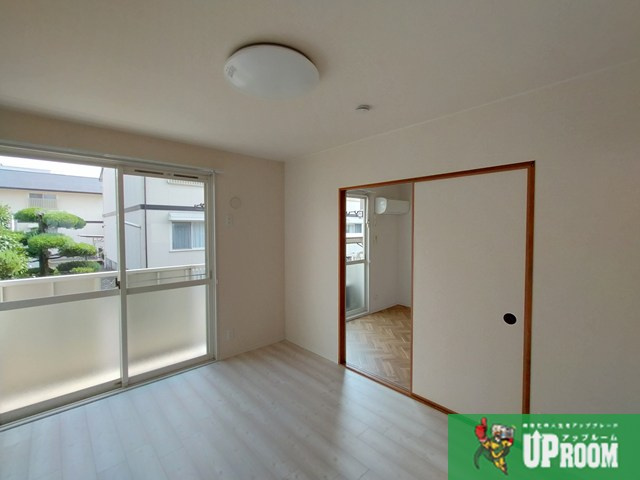 サンロード二重堀　C棟の洋室