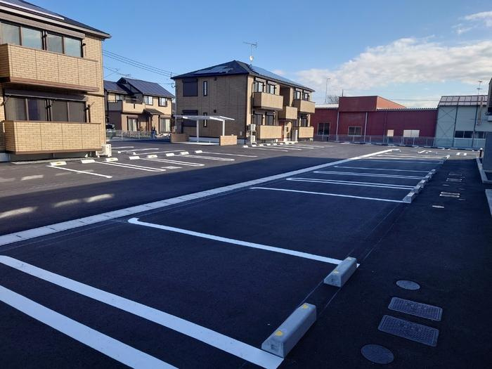 ボヌールAの駐車場