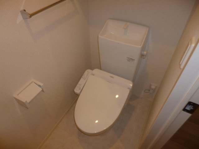 ベイ　ブランシェ老松のトイレ|温水洗浄便座