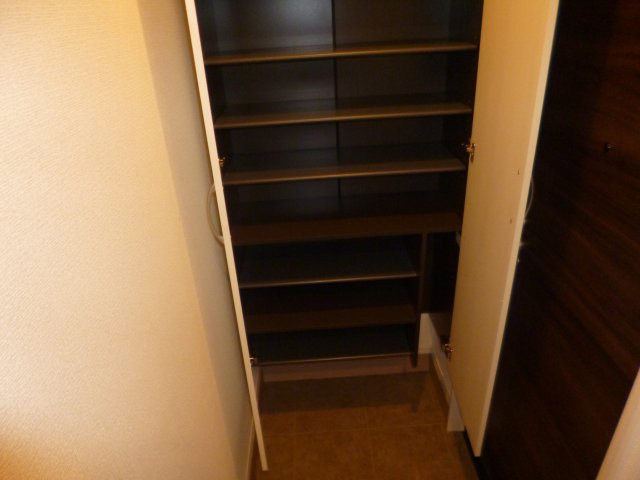 ベイ　ブランシェ老松の玄関|シューズボックス