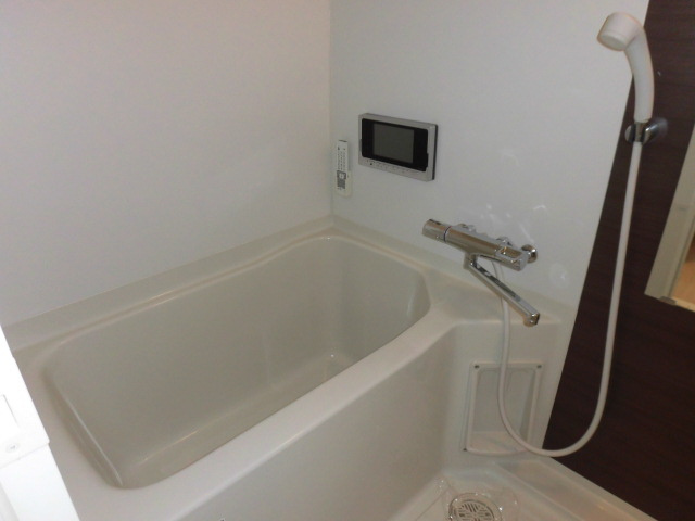 大阪市中央区松屋町住吉の賃貸マンションの浴室