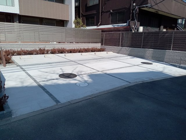 （シニア限定）たからまちVillageの駐車場|車寄せあり