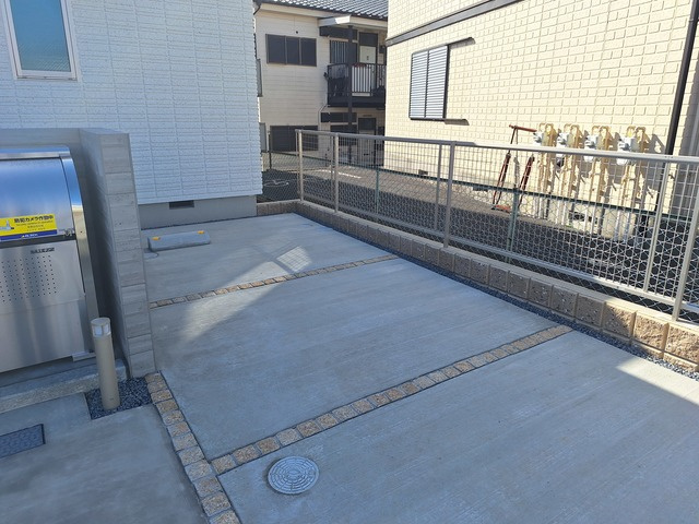 （シニア限定）Warabi Village Tの駐車場|敷地内駐車場付き