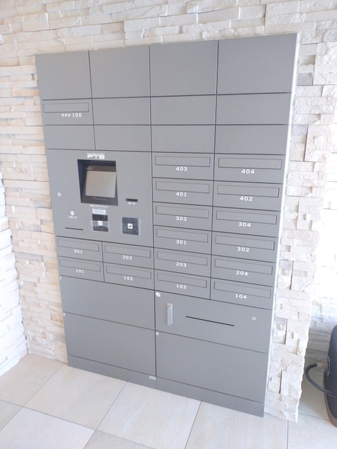 （シニア限定）Ｌａｕｌｅａ　ｈａｌｅ（ラウレアハレ）のその他共用部分|操作はカード式で楽々な、メール／宅配ＢＯＸ