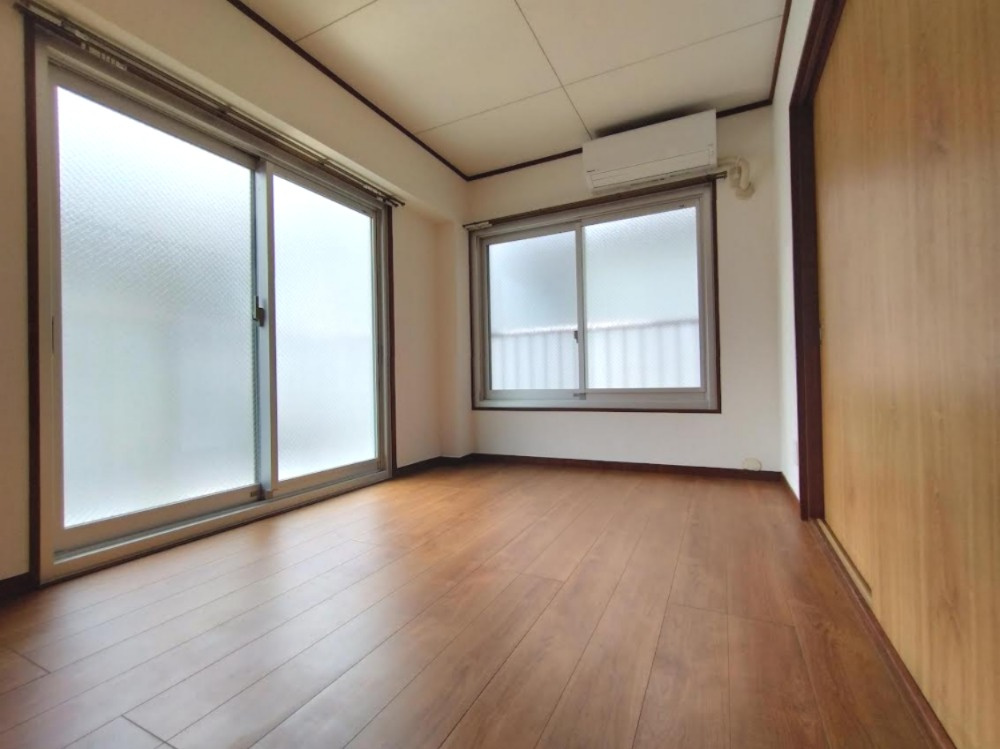 村上コーポの居間・リビング