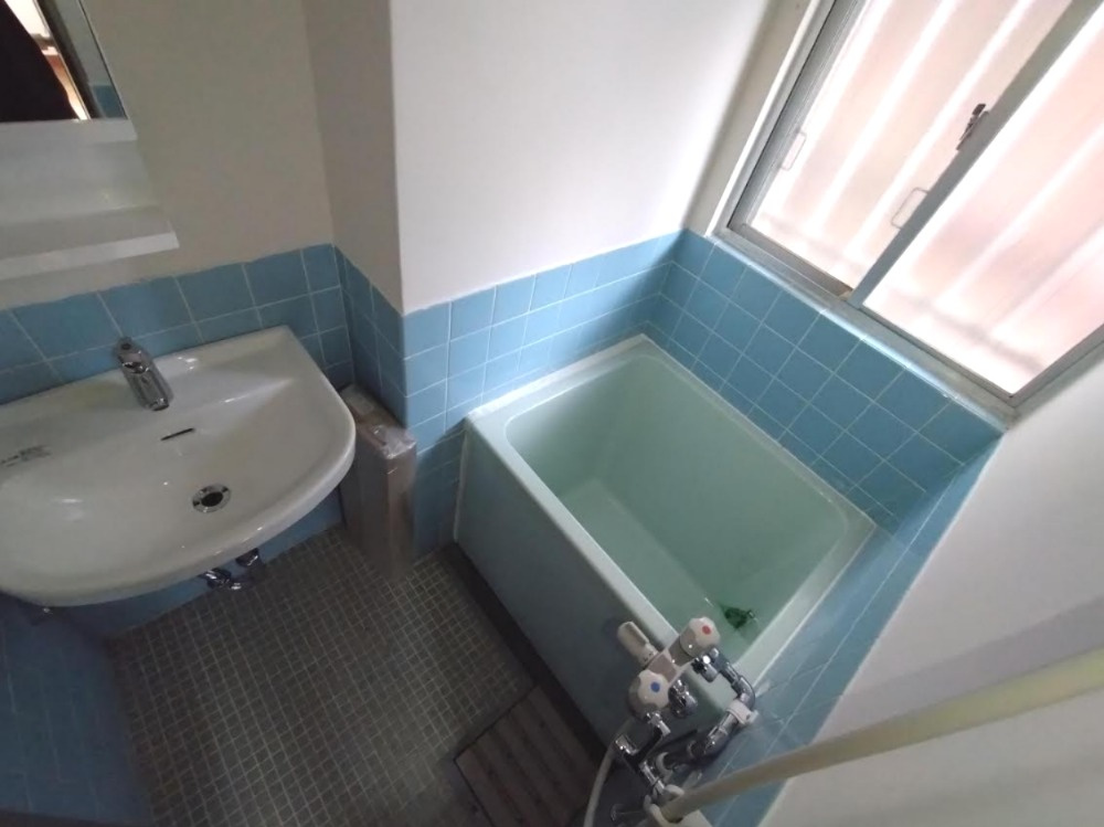 村上コーポの浴室