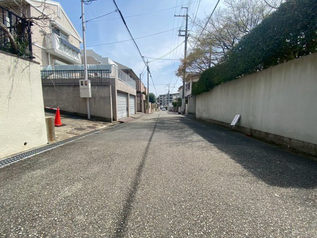 川西市寺畑２丁目 建築条件無土地の前面道路含む現地写真|お好きな建築会社様で建築して頂けます♪