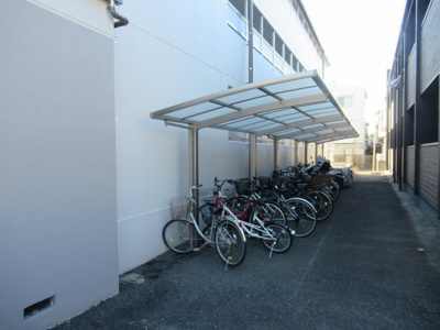 【その他共用部分】 | メゾン・スギ（八戸ノ里賃貸） | 駐輪場です