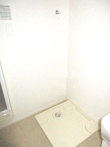 ララ・マヒナＢのその他