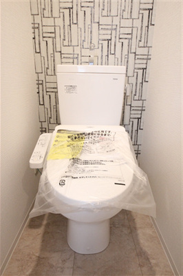 【トイレ】 | エスリード大阪 NAGAHORI GATE