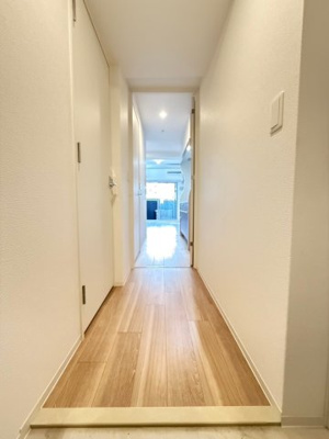 【玄関】 | セレニテ難波ミラク参番館