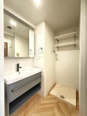 【洗面所】 | セレニテ難波ミラク参番館